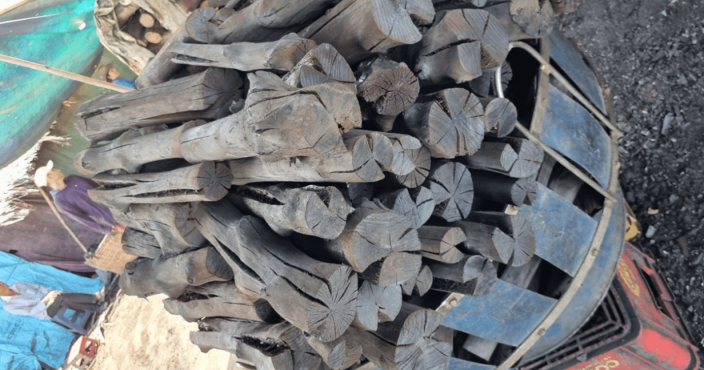 how to find high quality hardwood lump charcoal for bbq 3